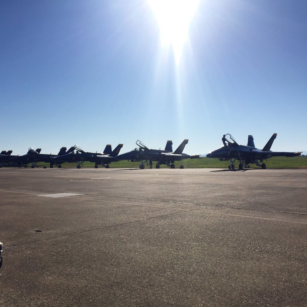 The sun is shining over the <a href="/BlueAngels/">Blue Angels</a> and it's another beautiful day in East Tennessee. #SMAirShow16