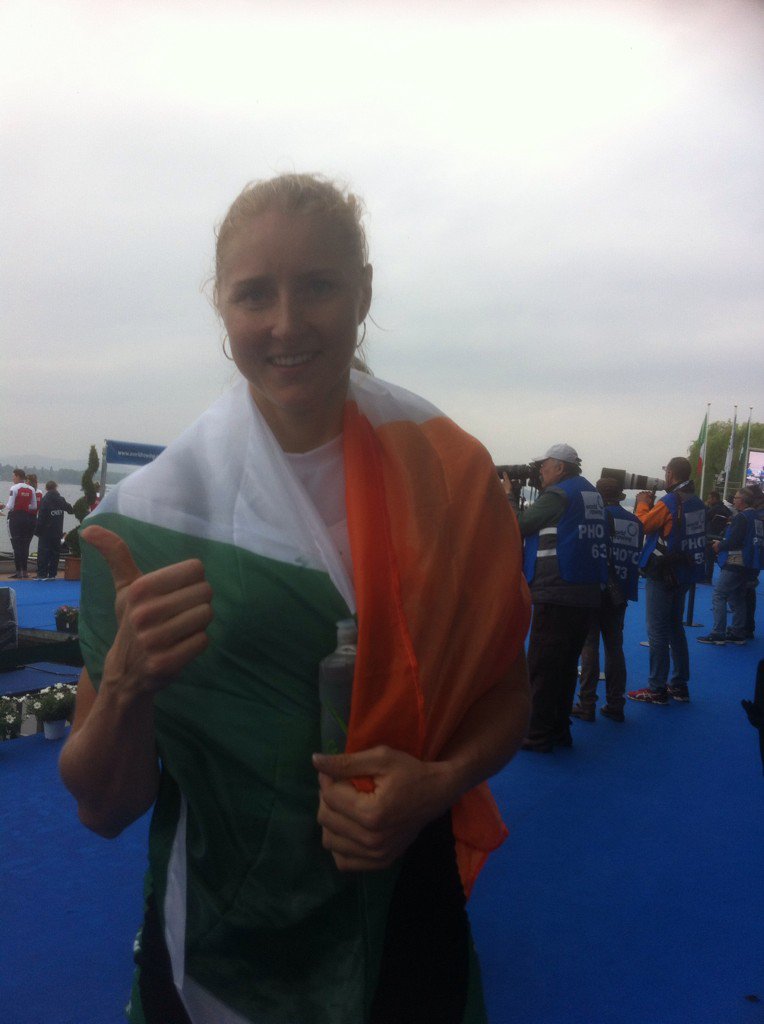 RowingIreland's tweet photo. Family with Cheers and joy https://t.co/pbyg2SxEgm