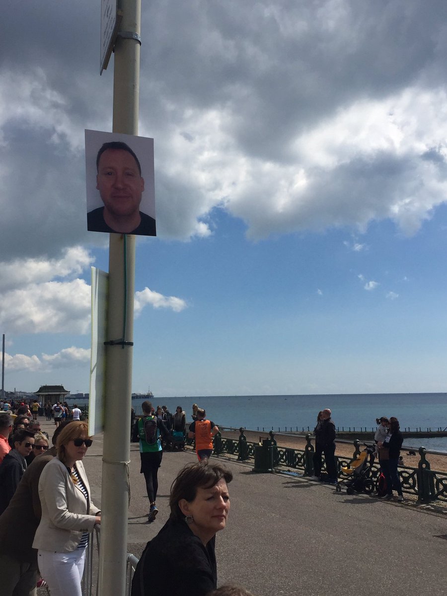 FridayMediaGrp's tweet photo. Our runners are everywhere #teamfmg @StPeterStJames @BrightonMarathn #BrightonMarathon https://t.co/qslnISJ5HK