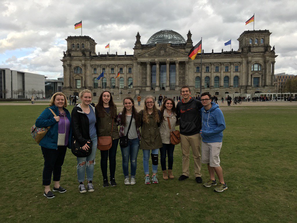 Mrs. Gentile's subway group in front of the Reichstag.