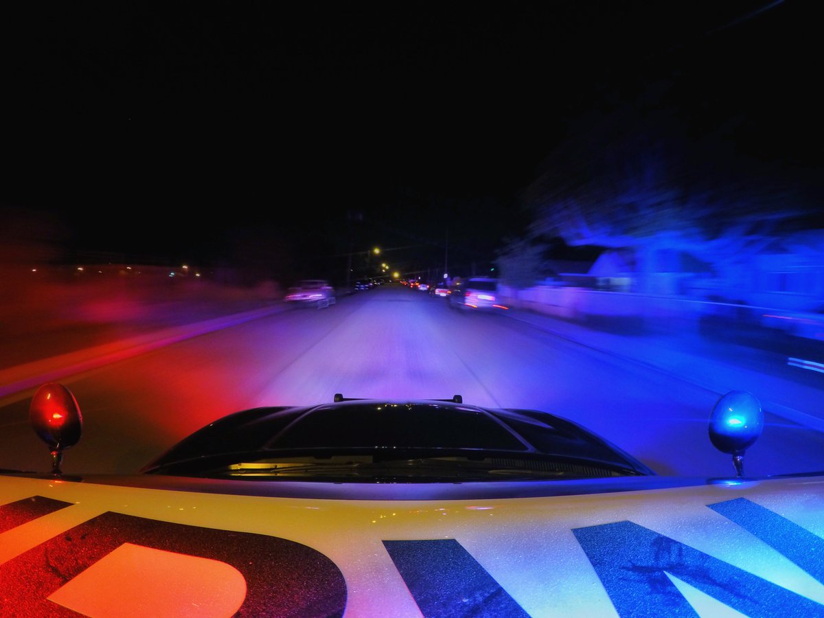 R_V_Gatto's tweet photo. Just another night on the #Graveyard shift.....#CodeThree #NightOwls https://t.co/Ie66KU4Bu5