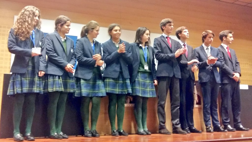 Muchas felicidades al <a href="/colegio_orvalle/">Colegio Orvalle</a>, campeón del IV #TIDEUFV y al <a href="/ColegioRetamar/">Retamar</a>, gran finalista.