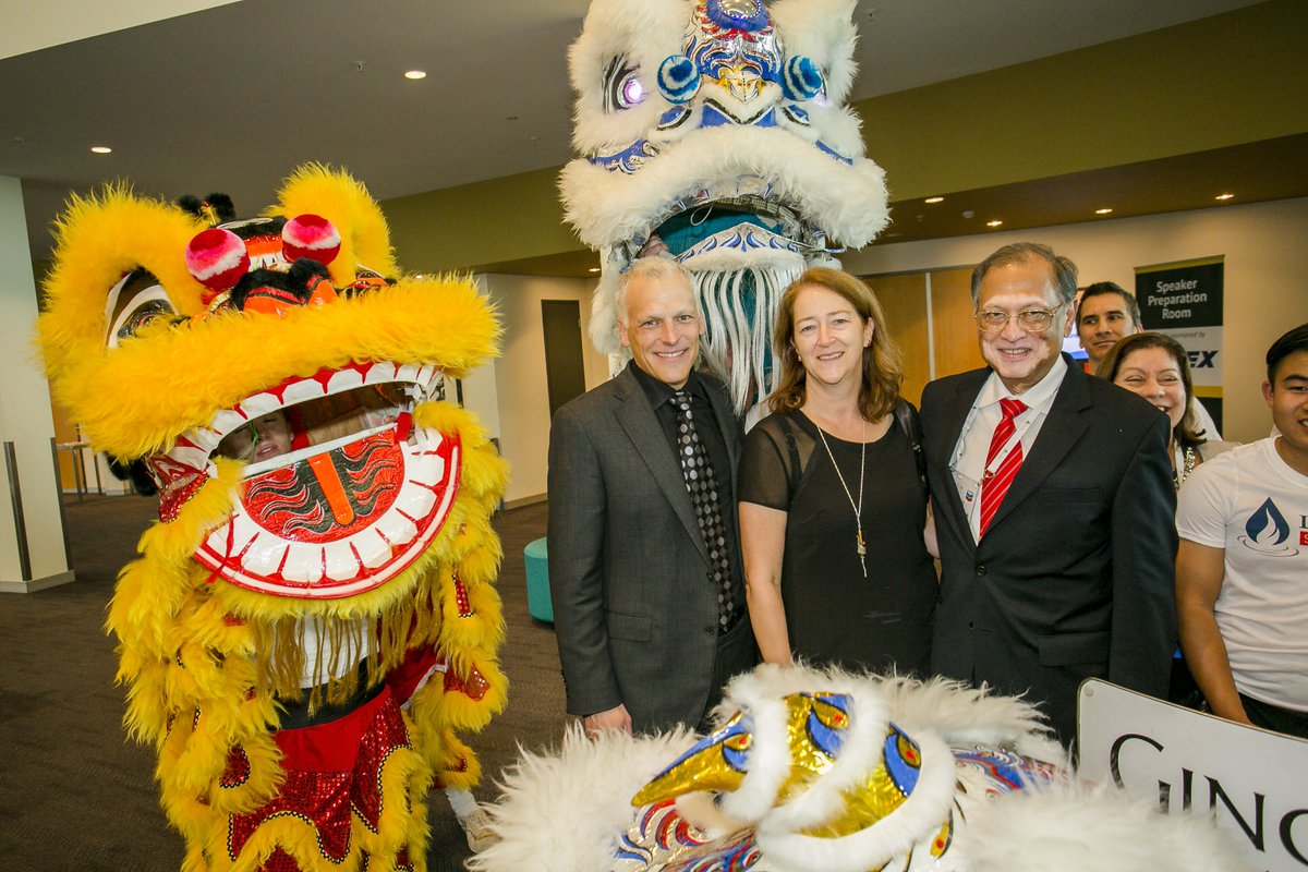 LNG18Perth's tweet photo. A touch of Shanghai #LNG19 - Mr Ron Snedic, Ms Barbara Jinks &amp; Dr Nirmal Chatterjee meet the Dancing Lions at #LNG18 https://t.co/EyxtmdHTww