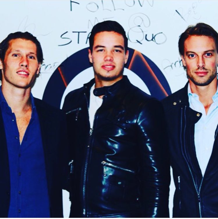 statsQuo's tweet photo. Follow Maxisingles & Daveymell on #statsquo Get the likes! Make it Rain π§ https://t.co/llv8t2S1AL