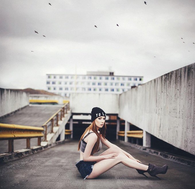 Just chillin' on the roof top! 💁 @Amyspanos https://t.co/pOEZwaNz1c<a class="tags" target="_blank" title="On Twitter" href="/?out=eyJ0eXAiOiJKV1QiLCJhbGciOiJIUzUxMiJ9.eyJpYXQiOjE3MjE3MzEwOTEsImlzcyI6InR3cG9ybnN0YXJzLmNvbSIsIm5iZiI6MTcyMTczMTA5MSwiZXhwIjoxNzUzMjY3MDkxLCJyZWRpcmVjdF91cmwiOiJodHRwczovL3R3aXR0ZXIuY29tL0FteXNwYW5vcyJ9.AWXrMJIp3Eqo4Qa1WV_LcSAQchUT1N3q43PGz7i2AHSJPqmRRn742w-P7za8Ubn5K2_Jk-OJ-A0PSiq28L1vgg">@Amyspanos</a><a href="/tag/throwback"class="tags"><span>#throwback</span></a><a href="/tag/rt"class="tags"><span>#rt</span></a>