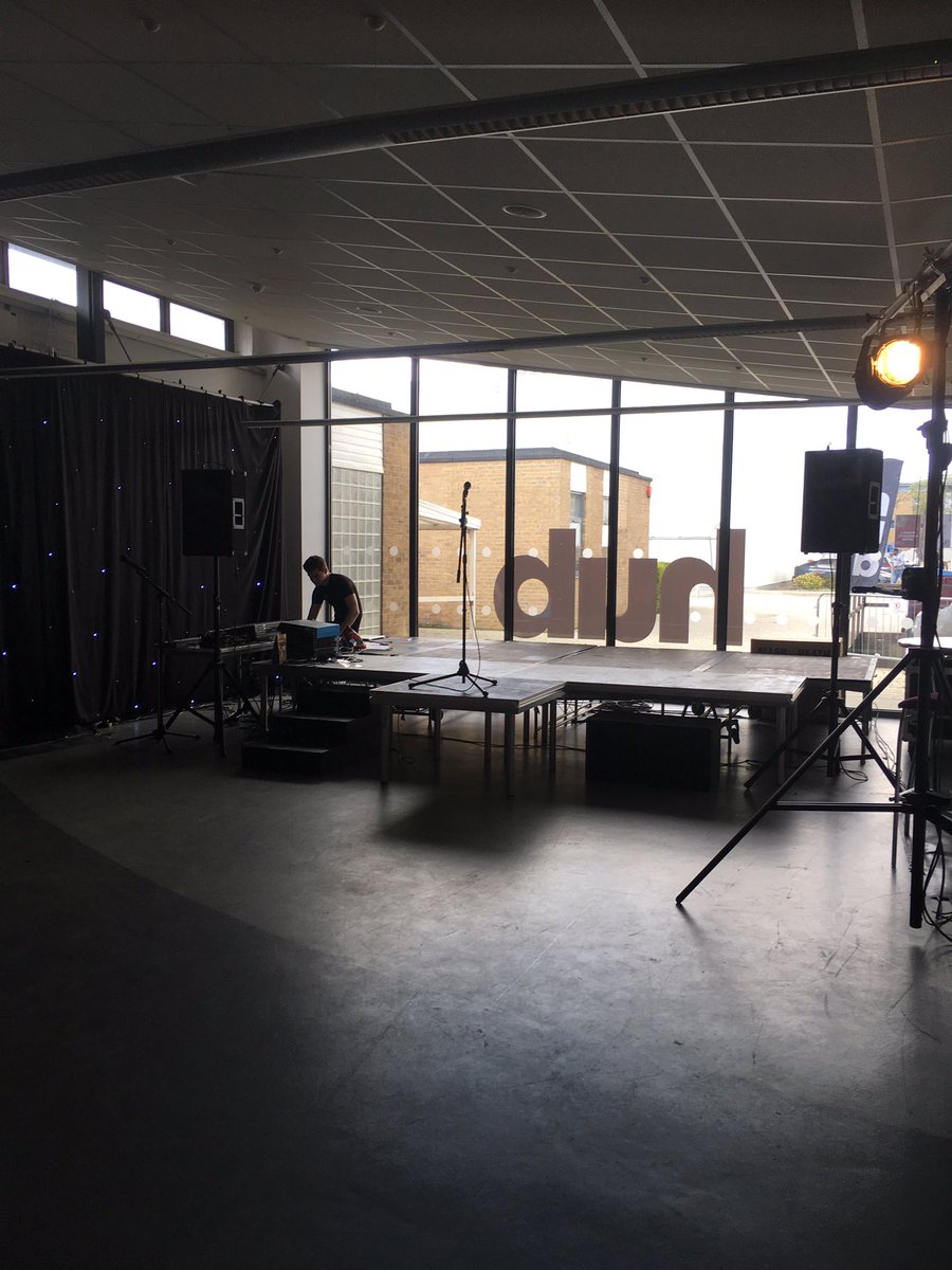 Set up complete <a href="/BedsSU/">Beds SU</a> Let the excitement commence 🎬🎬