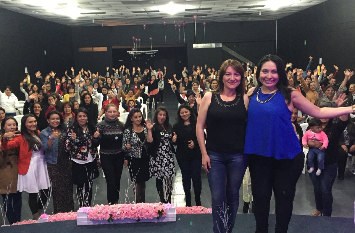Mci_tunja's tweet photo. Pre Convención de Mujeres con la P. Rossmary Rizzo #Tiempodegozo #Vamosporlas144 https://t.co/QwIthnKlpl