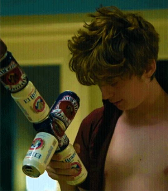 #SeductiveSunday for <a href="/AWoundxdSoul/">Carl Grimes</a>.