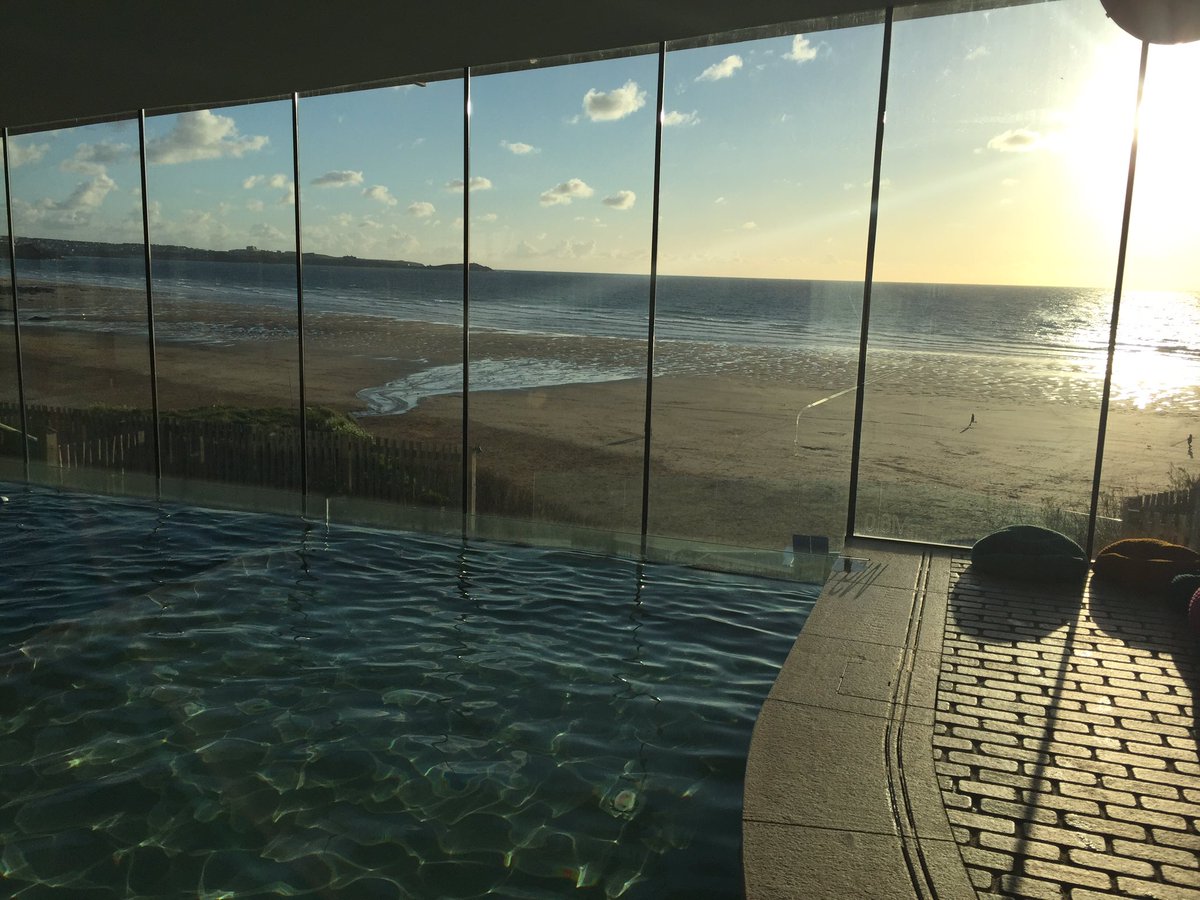 SwimLabUK's tweet image. Well earned breakfast after today&apos;s final session @WatergateBay #swimclinic #swimweekend #swim #yoga #creamtea #surf