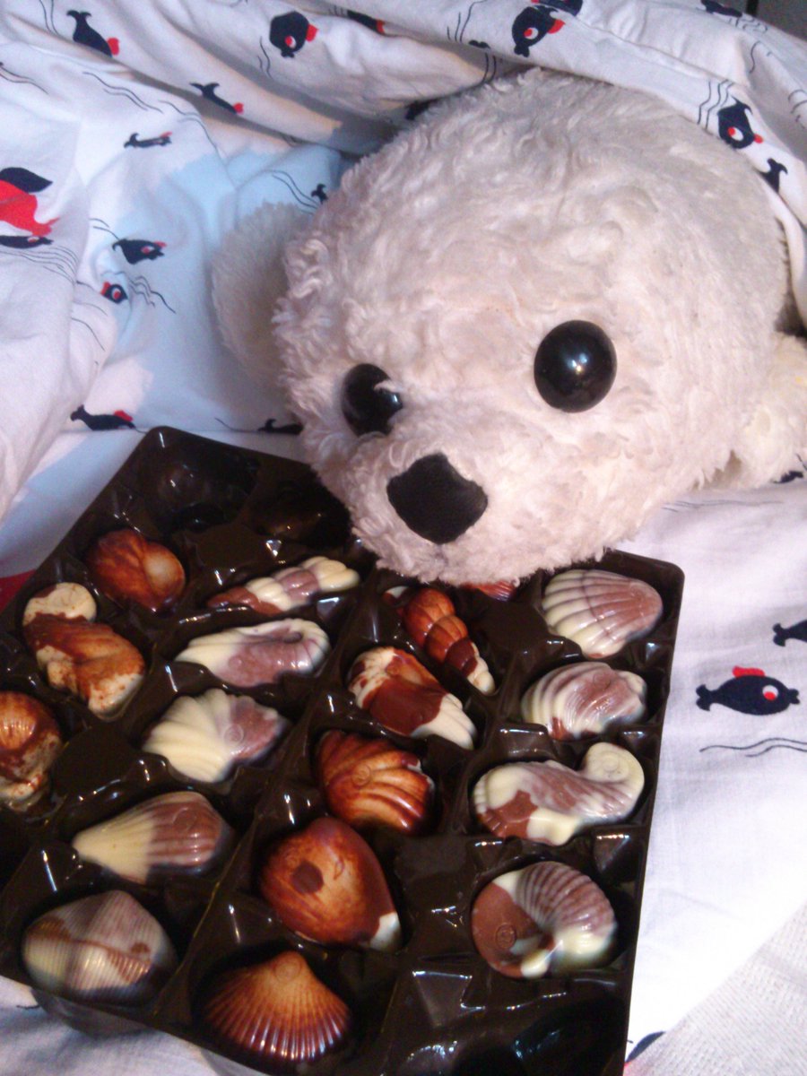 örk!
    google translate: Die müssen für mich sein!