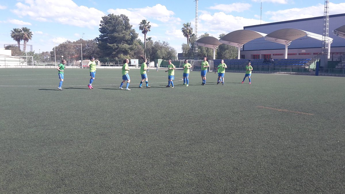 Ja preparades x al partit de hui contra el Cabanyal. #amuntblavetes