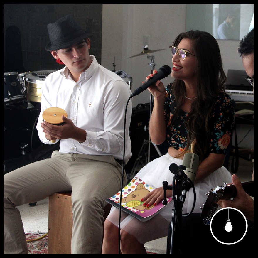 ¡En unos instantes tendremos el segundo video de la sesión de Thayla Cavalcante! ¡Estén pendientes!