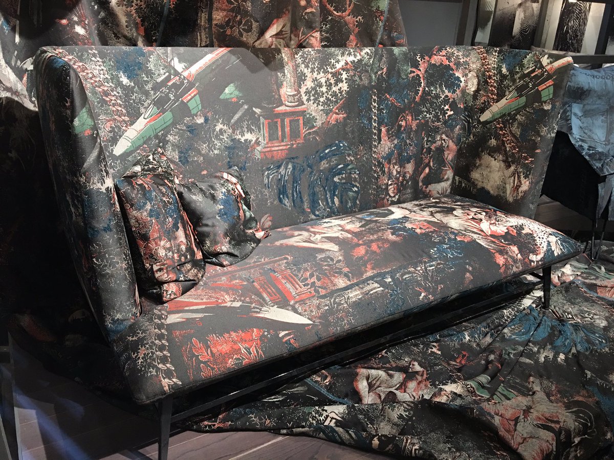 interiorninja's tweet photo. Live Periscope at #dieselliving #MDW2016 #SaloneDelMobile #MilanoDesignWeek #Milano #moroso #Foscarini #scavolini https://t.co/FOIyQReRAI
