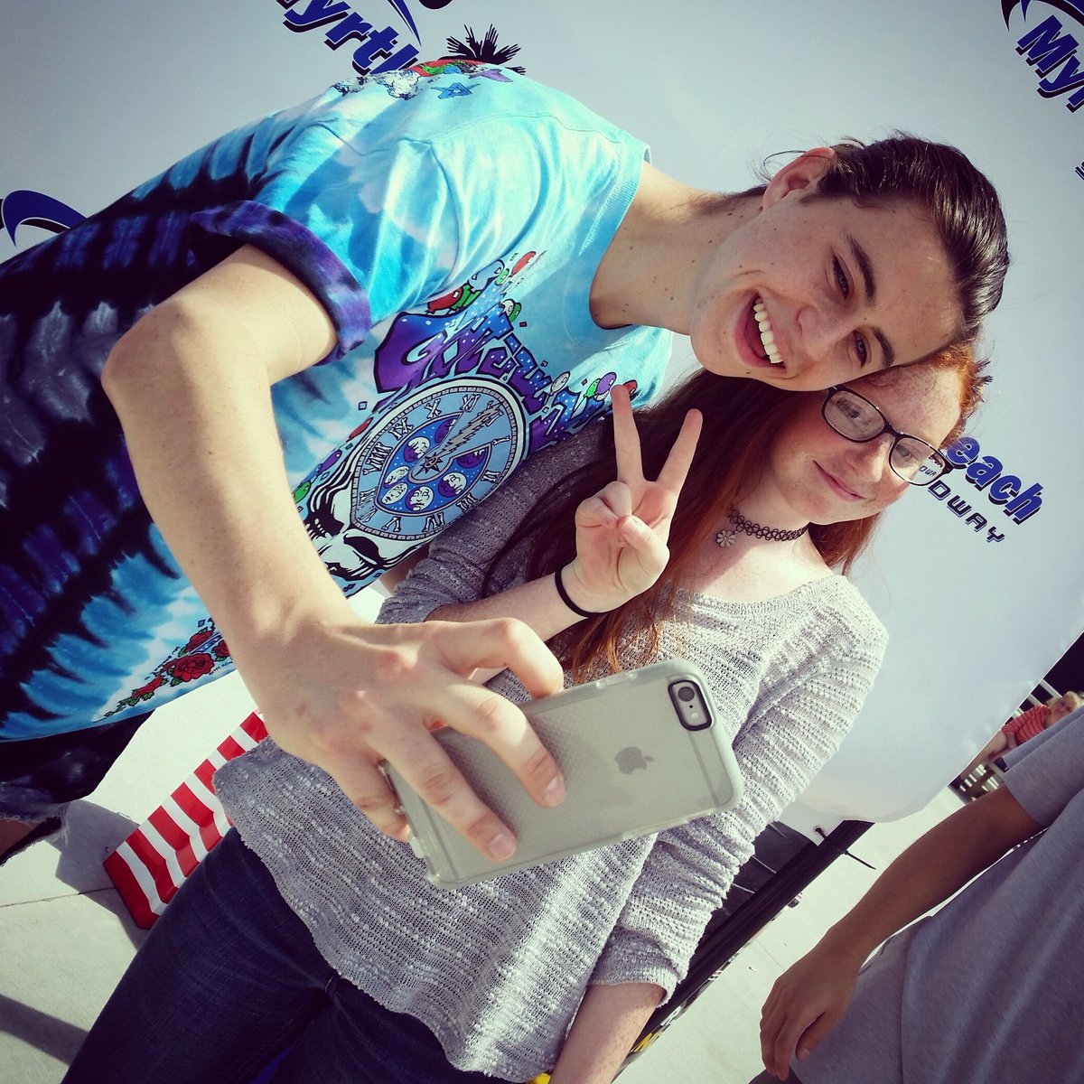 THnKsFrAnK's tweet photo. @Nashgrier thank you for being so nice!!!❤ https://t.co/QQ8XQWLsME