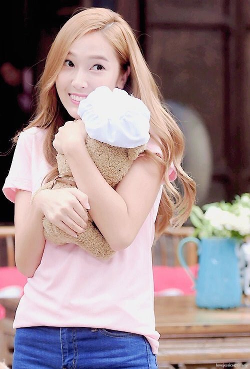 GIRLGROUP CONFESSION tweet media