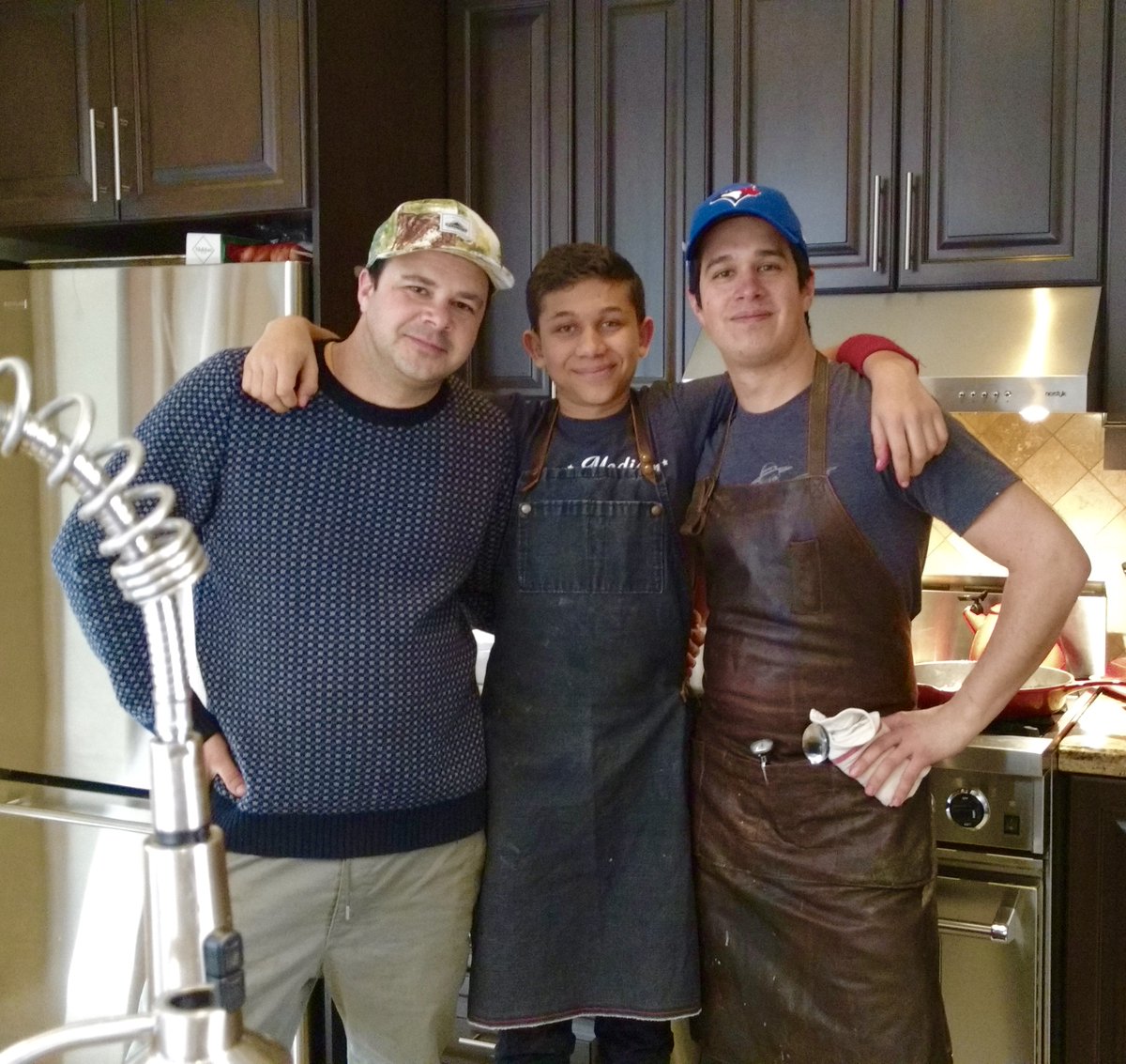 LittleLocavore's tweet photo. New Blog Post! Highlights from my @DinnerPartyYVR for @QuestExchange https://t.co/Qq0sNSgDLB https://t.co/WI77kyNWtt