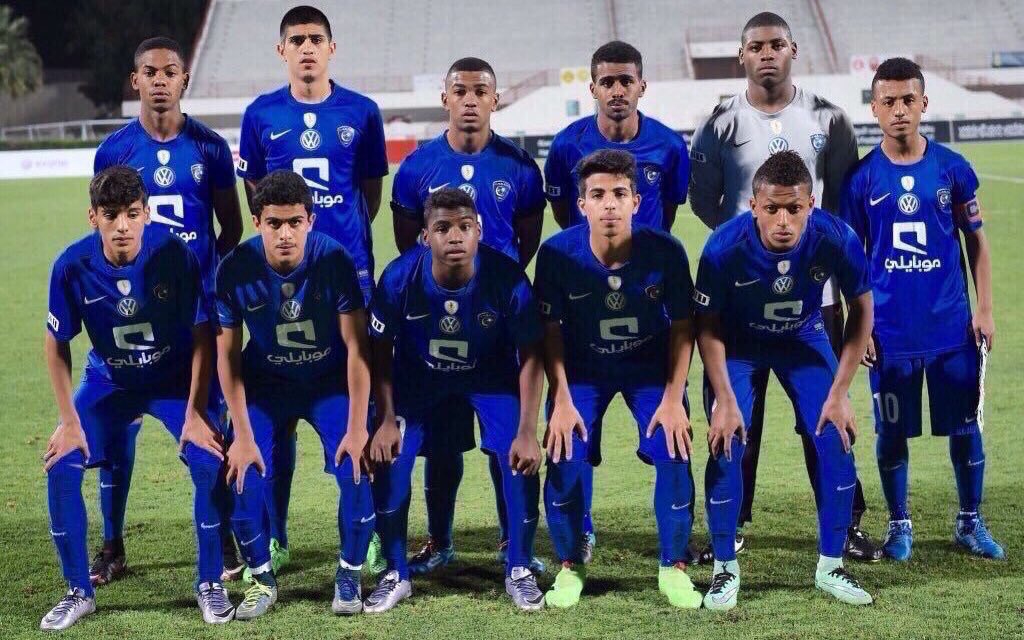 #الهلال_دورتموند
مستقبل #الهلال القادم مشاء الله 🔥🔥
مبروك تحقيق بطوله الشيخ حمدان الدولية 
الزعيم في كل مكان