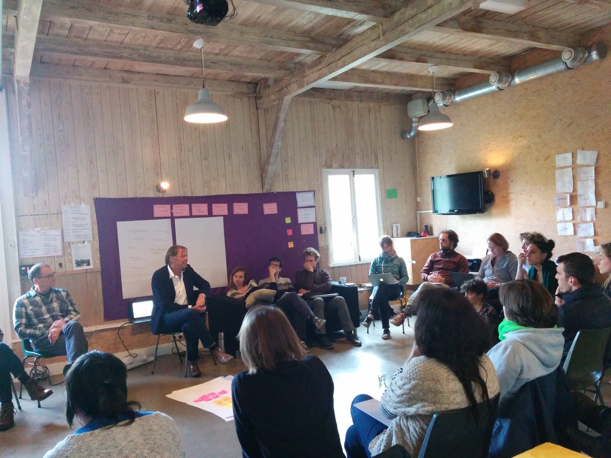 CealNetwork's tweet photo. What is social entrepreneurship?? #cealutrecht @EUErasmusPlus @Oasis_EEs @Act04Change @formacionede #cealnetwork https://t.co/F2mrnqsub2
