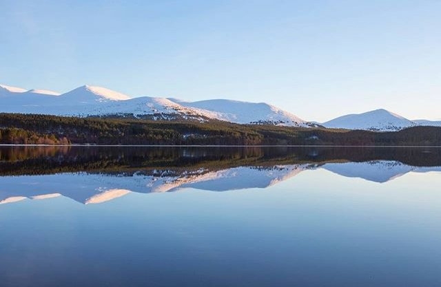 Loch Morlich, Cairngorms National Park - #Scotland's only fresh water award winning beach! 🗻 Have YOU been?