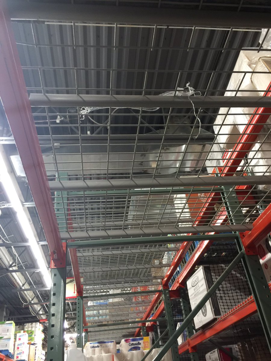 Life is better when the steel is see thru!#add15moreEmptyPalletSpacesFolks!@Taylor_Morgan44 <a href="/sgrashoff/">Samantha Poole</a> <a href="/MikeQuinn75/">Mike Quinn</a>