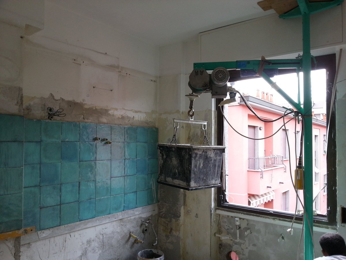 AlexService's tweet image. alexservicemilano.com 
imbianchino-milano.info