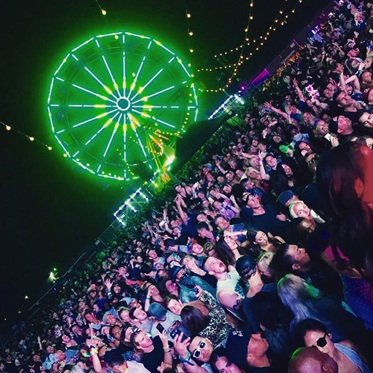 Neon Carnival (neon_carnival) Twitter