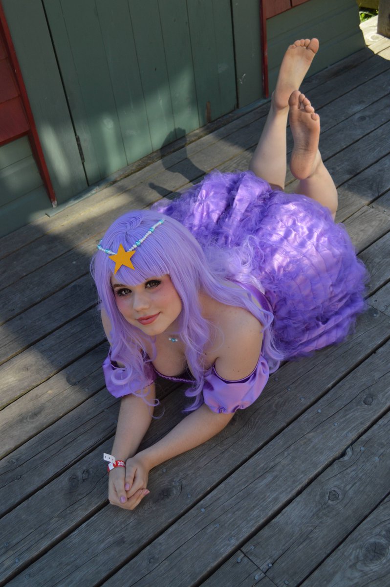 cosplayaholic2's tweet image. Lumpy Space Princess #Cosplay via reddit cosplayaholic.co.uk/2016/04/17/lum…