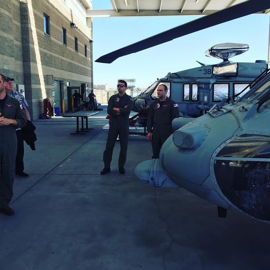 DowntownRob's tweet image. HSC-3 tour with #flynavy2 ift.tt/1qzrwWw