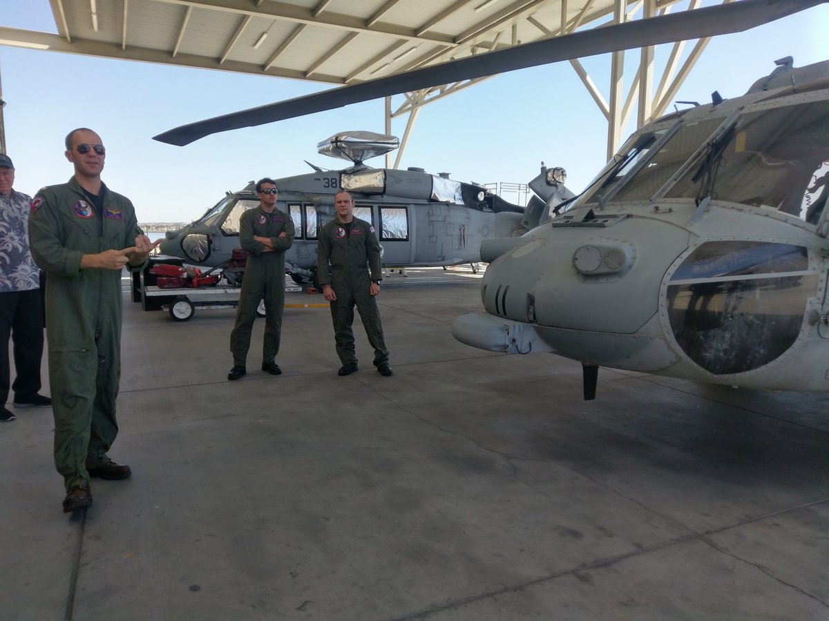 Getting our Helicopter 🚁 tour #FlyNavyTour2