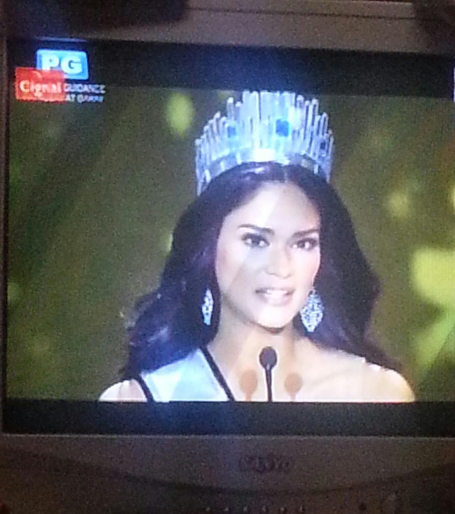 dimpledako's tweet photo. Goosh! Goosebumps while watching the speech of Ms.Universe 2015 Pia Wurtzbach!
#BpPilipinas2016 https://t.co/7Ed4rT0CyC