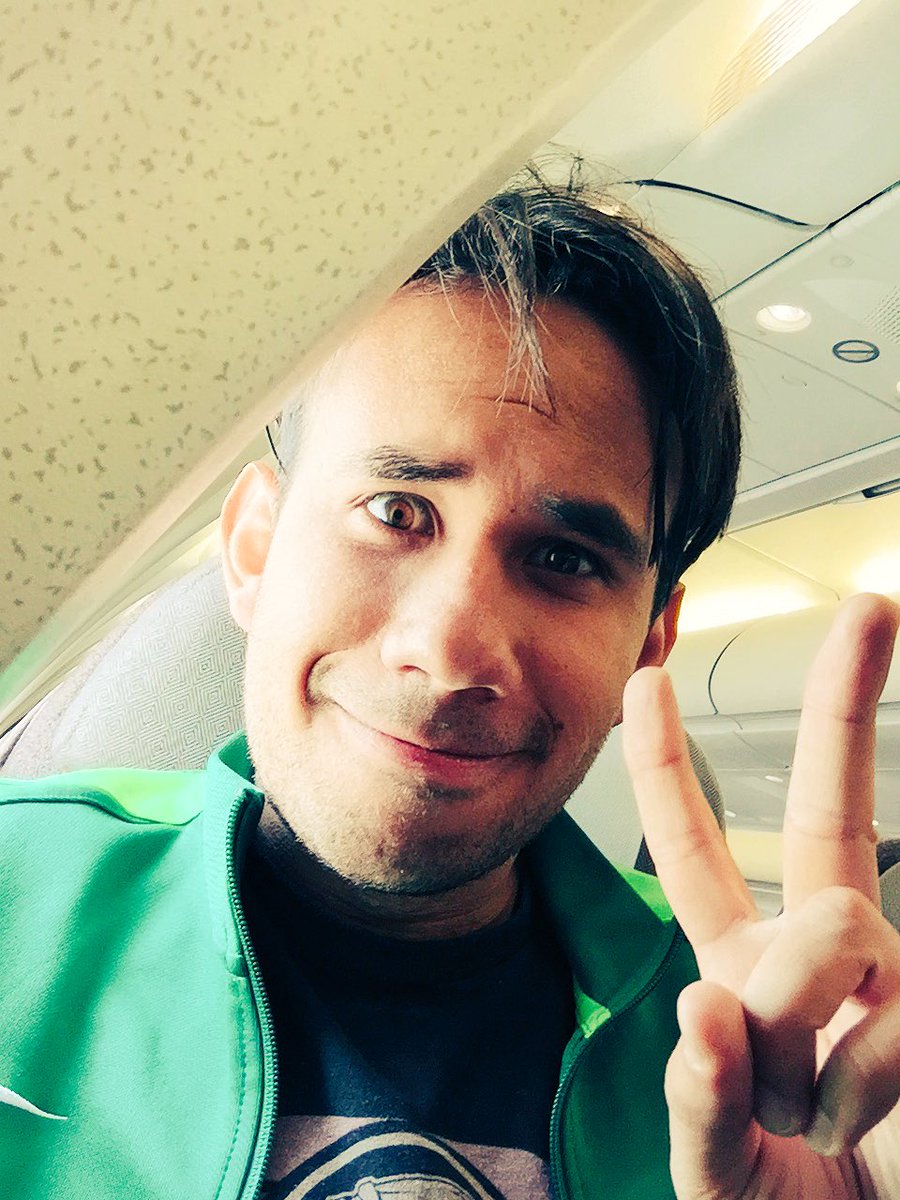 werevertumorro's tweet image. Vamos al país de la famosa canción: ella es mi mar mi montaña. Spanish Girl