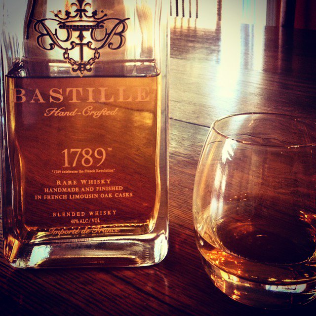 Cos there's place for a particularly good French one! <a href="/BASTILLEWhisky/">BASTILLE Whisky</a> #whisky <a href="/whiskeyjar/">Leandro Oliveira</a> #whiskyporn