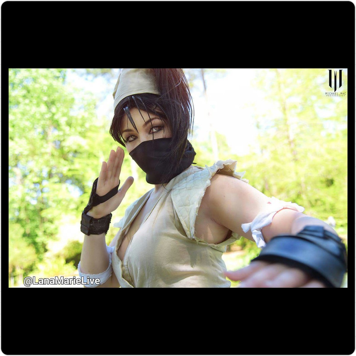 LanaMarieLive's tweet image. Ibuki
Photo: Michael Mac 

#michaelmac #michaelmacphotography #ibuki #cosplay #streetfighter #videogames #ninja