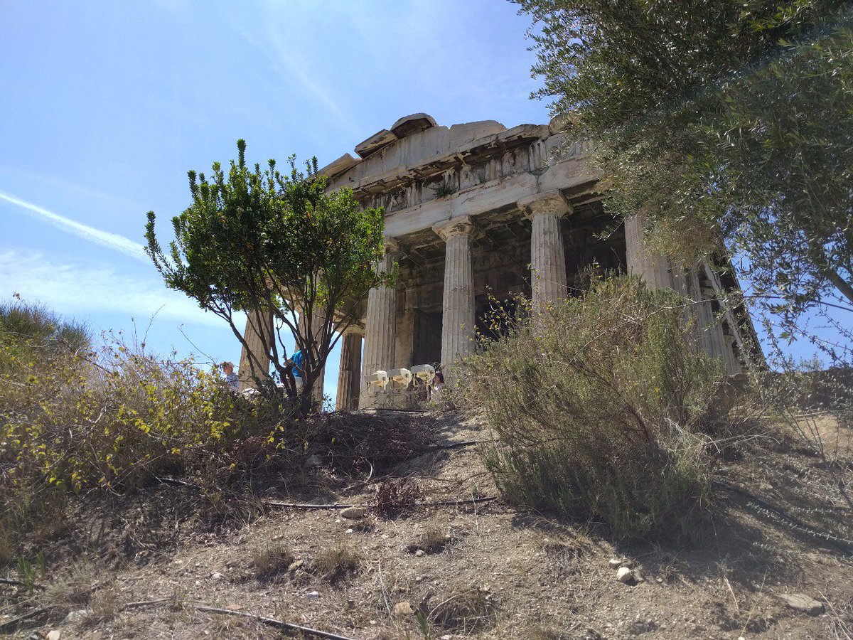 <a href="/svPerikles/">sv Perikles</a> is met 40 studenten op Studiereis in Athene en Tirana. Na radioavonturen vandaa een stadswandeling!