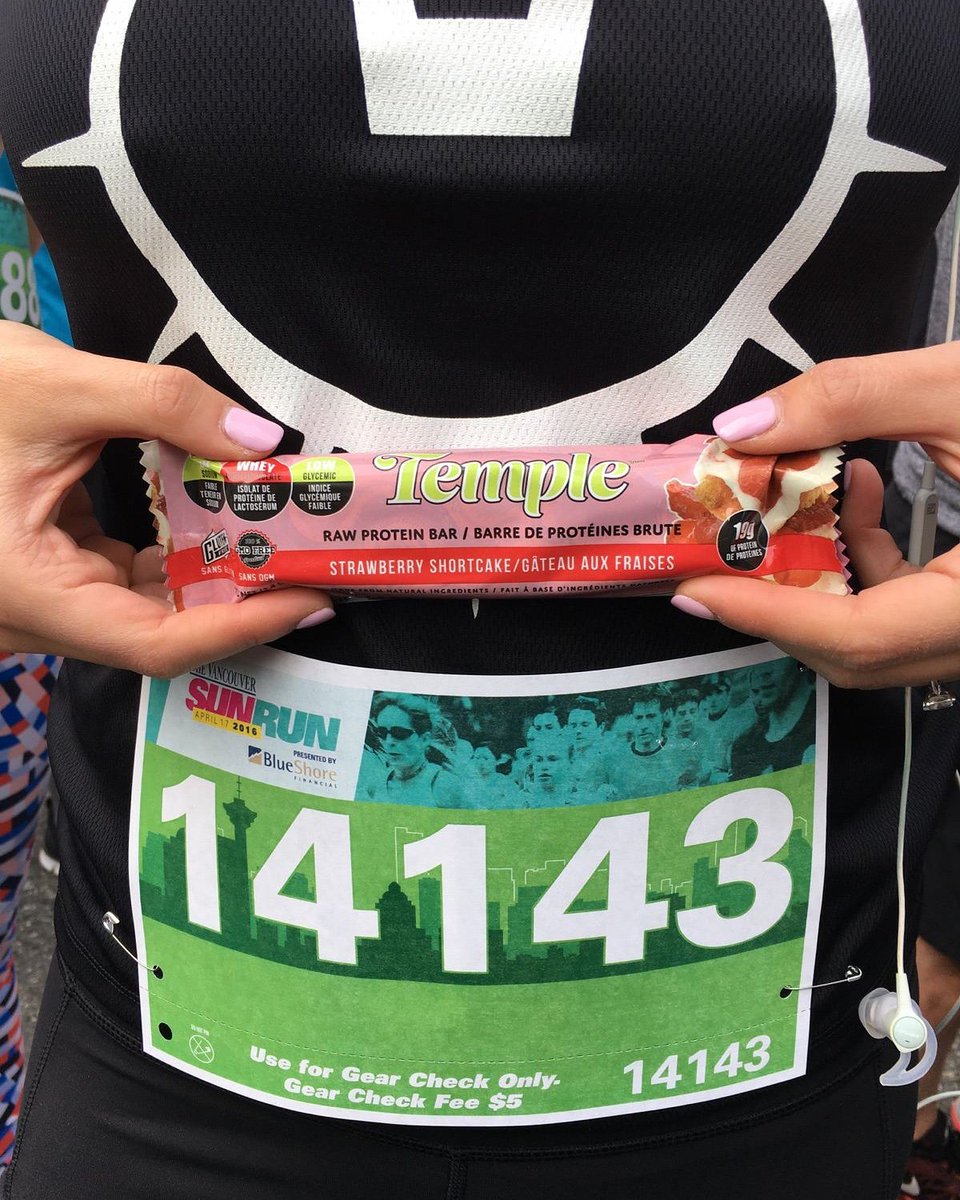 TempleProtein's tweet photo. Recover with the #cleanestproteinbar @VancouverSunRun #running #sunrun #recovery https://t.co/CRtPrFL0fW