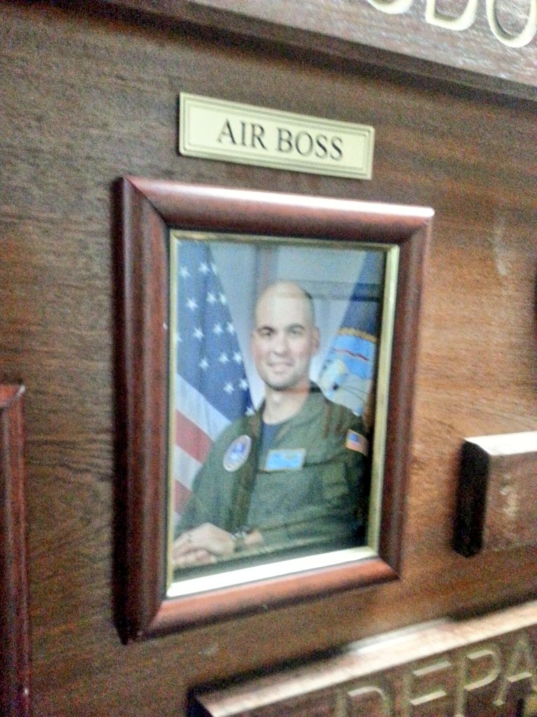 #toofunny #71 is in good hands <a href="/TheRealCVN71/">The Official CVN 71</a> air department staff  <a href="/deadpoolmovie/">Deadpool Movie</a> @ThorMovies #flynavytour2 #SMMW16