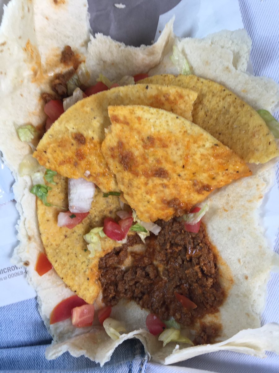 RelatableVeg's tweet image. So disappointing @tacobell!!! Was in a hurry so I had to eat around the beef and didn't have time to go back.