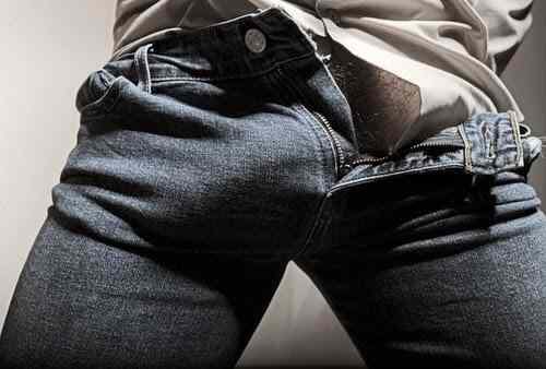 I've got a present. Who's gonna be lucky enough to get it?