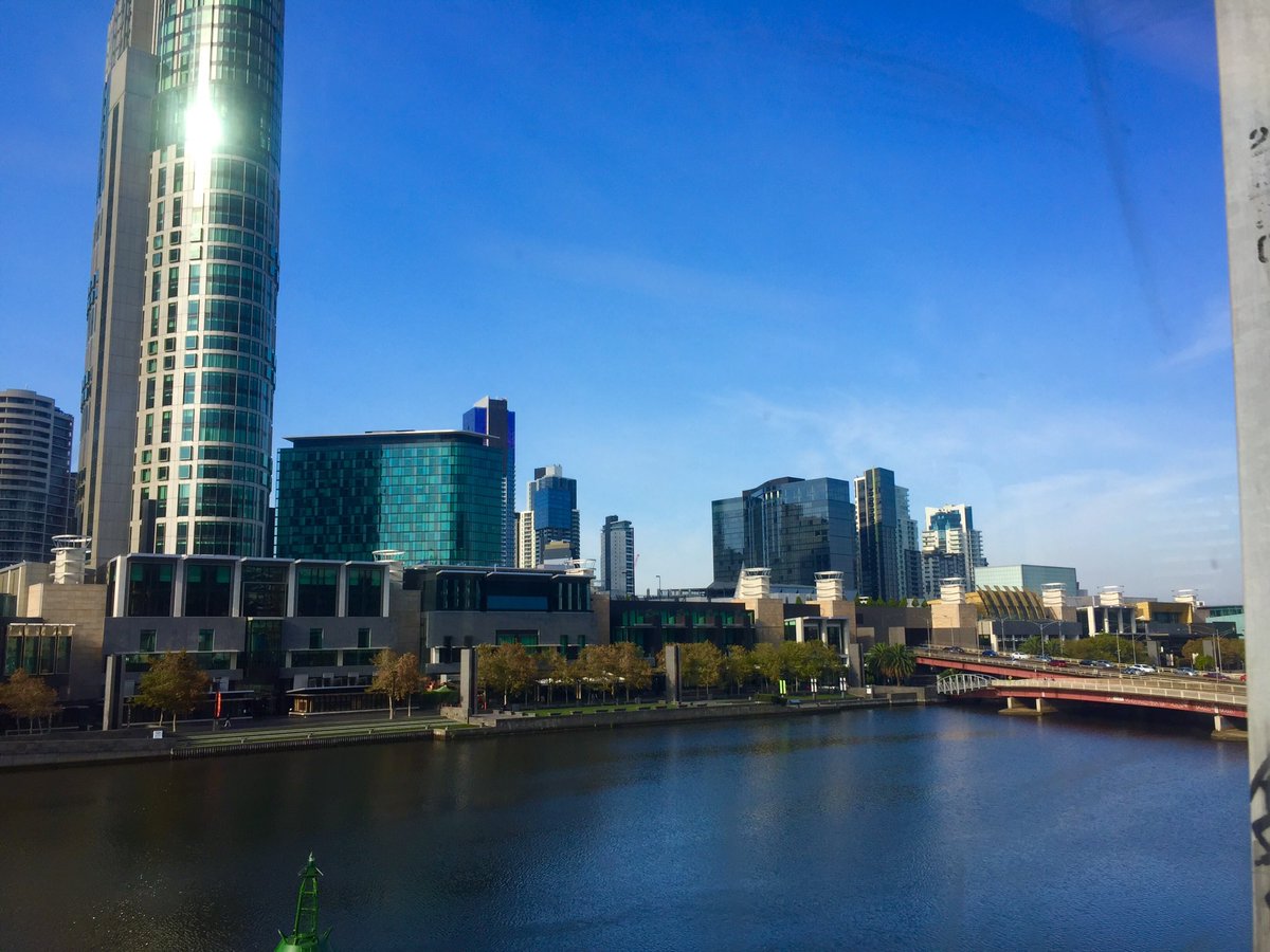 DaniellePoulos's tweet image. Monday. It's not all bad 😀😀