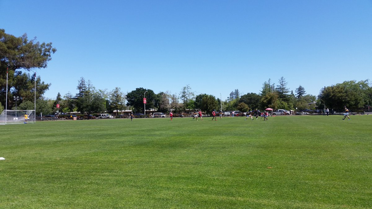 <a href="/StanfordHurling/">Stanford Hurling</a> v <a href="/CalHurlingClub/">Cal Hurling Club</a> in 30c sunshine!