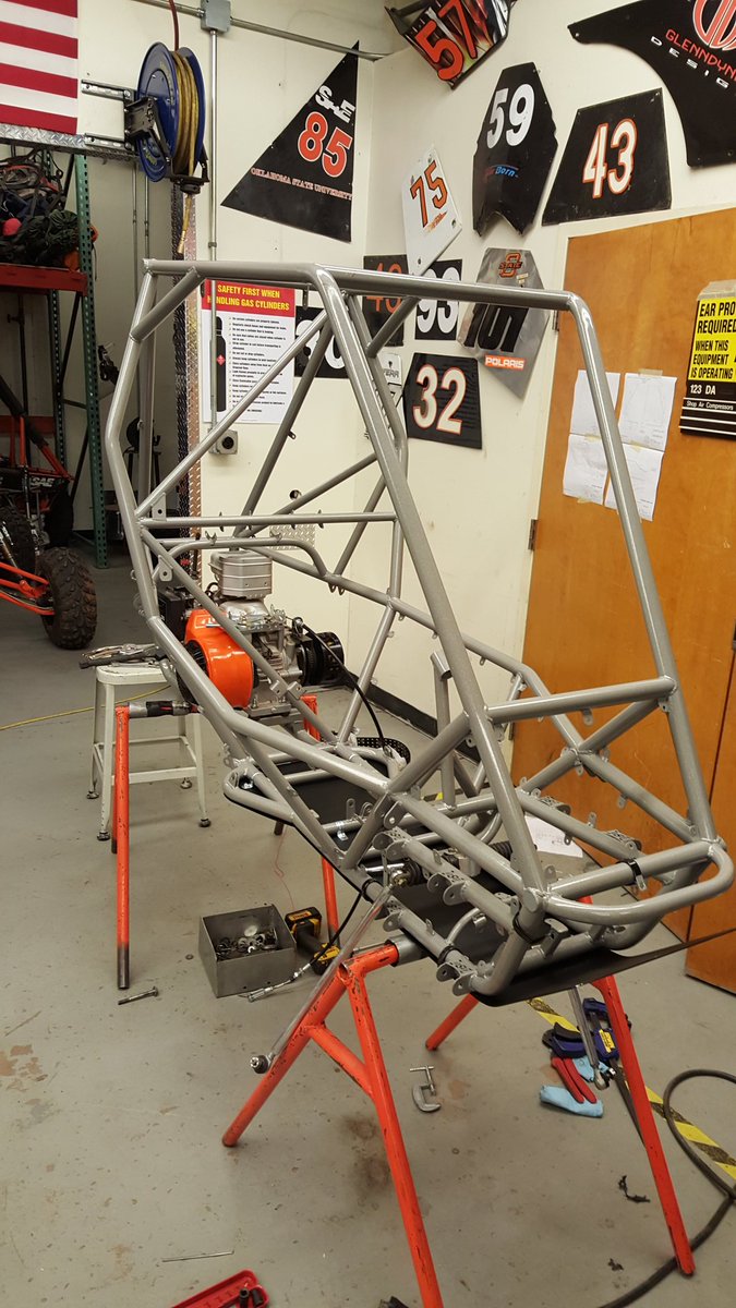 CowboyRacing's tweet photo. Frame is back from powder. Now we just have to assemble everything. https://t.co/EDQ9gDrm5P