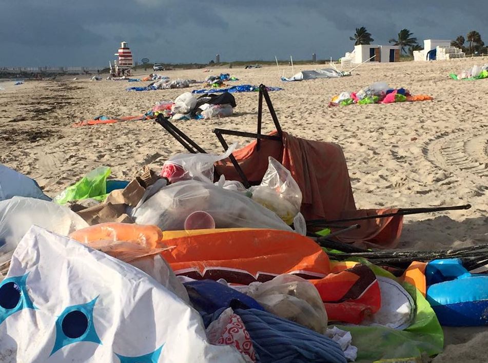 Miami Beach mayor, commissioner push to end Floatopia bit.ly/1YBwJYO?utm_me… https://t.co/LAchV26noR