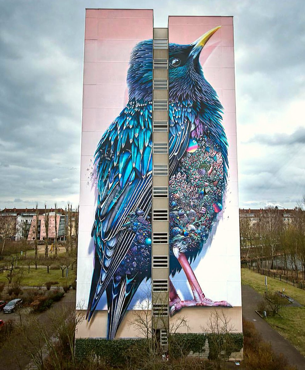 Art4anyone's tweet photo. Really cool mural by #mrsuperA  and #ColinVanDerSluijs #berlin #streetart #art #contemporaryart https://t.co/rtd1xA00Sn
