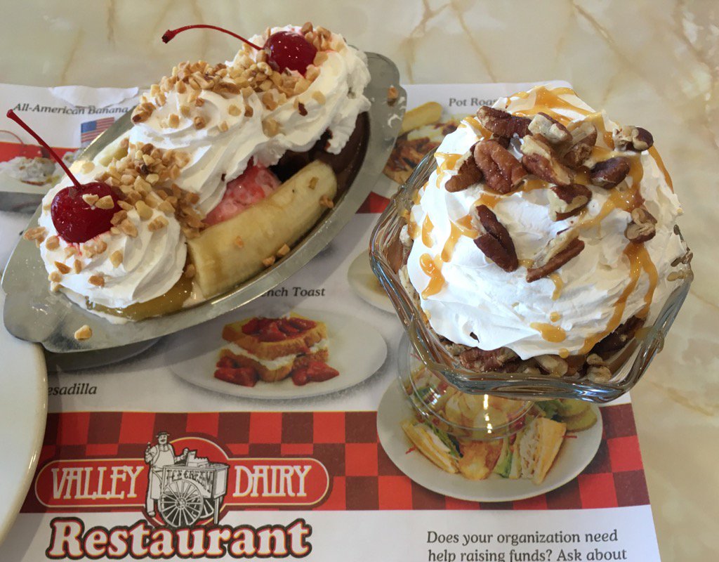 FoodiesontheFly's tweet photo. Visiting my hometown and had to get ice cream @ Valley Dairy... https://t.co/ygwLL6DIuJ