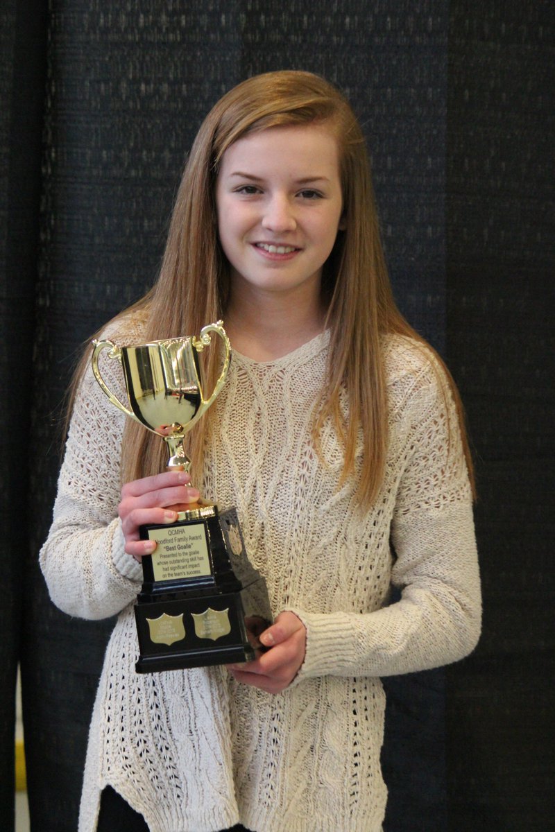 Big Honor 4 Western Female Zone today!  Bant AA goalie Kristen MacNeil receives Queen's Assoc.  Goalie of the Year!