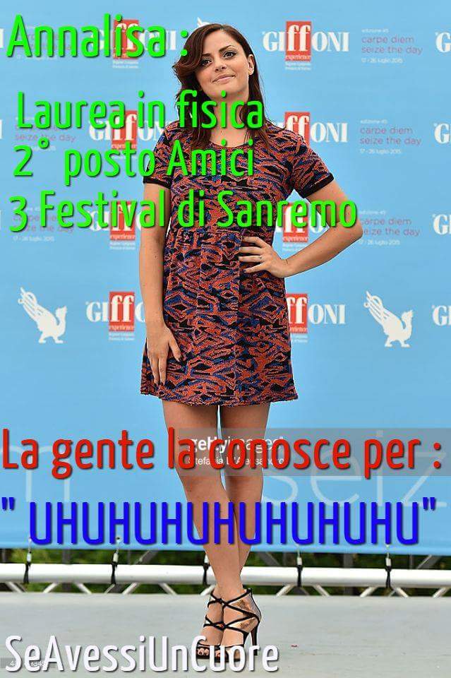 SplendeNali's tweet photo. @NaliOfficial #Sischerza 😂😂 #SeAvessiUnCuore 😘❤ https://t.co/fgbVguIyzh