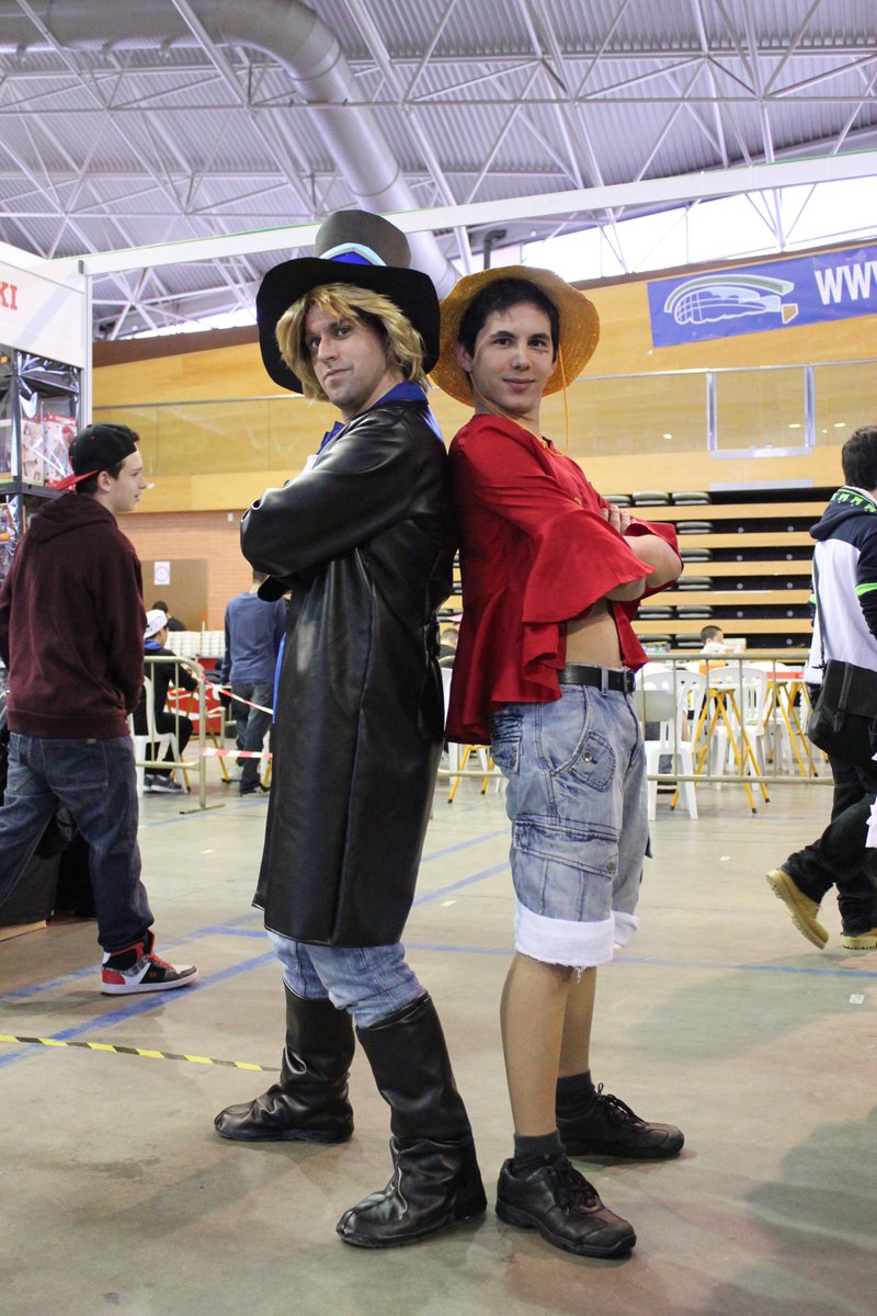 fvallebrozas's tweet photo. Cosplay de One Piece en el @SalonOtakuSAL https://t.co/4HPIYw69Xm