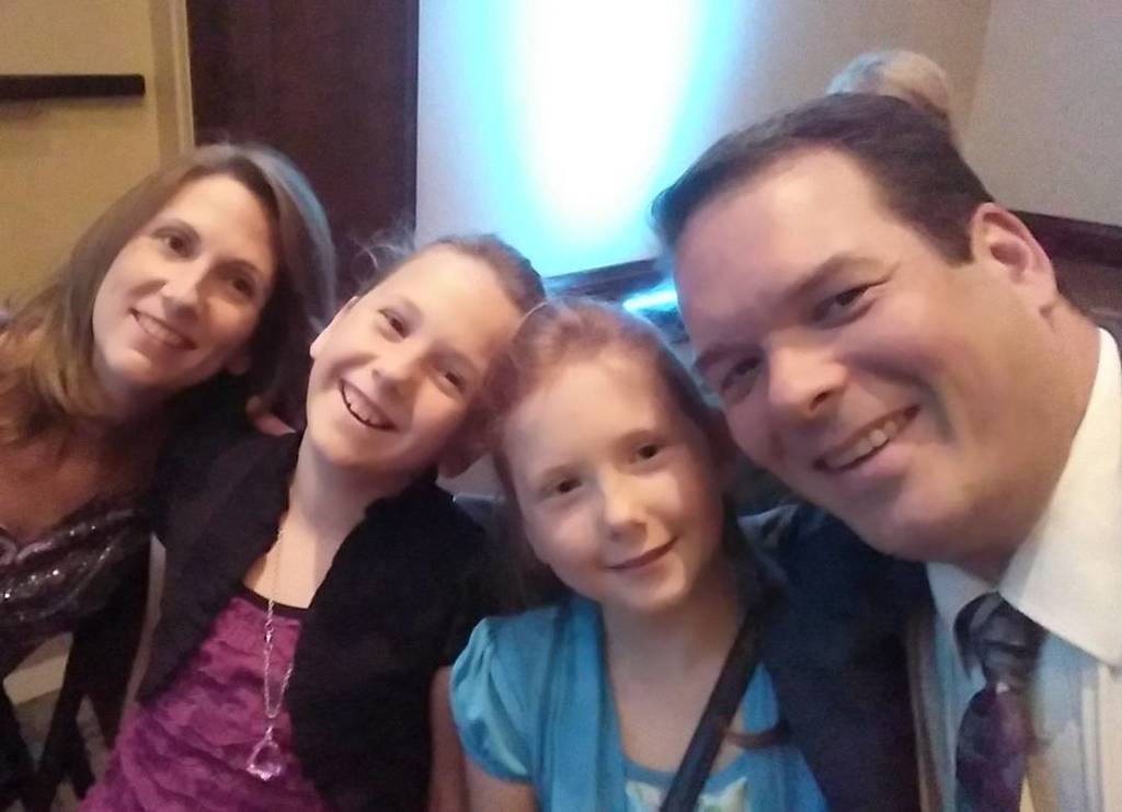 ReadKingTX's tweet photo. An afternoon with my girls at the Robson Ranch Community Choir Spring Concert! https://t.co/Ud9JriNYGR