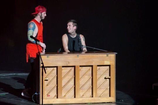 _AirCatcher_'s tweet photo. Josh: "Tyler guess what"
Tyler: "*smiles* yes jish?"
Josh: "I know this may be a bad time but youre out of the band" https://t.co/3vdHYp31xz