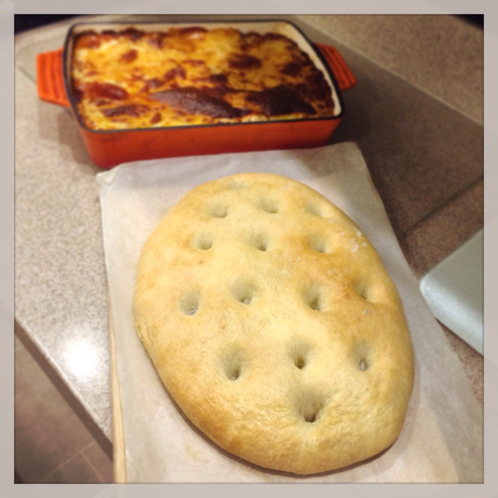 tinytiptoes's tweet photo. #BreadBasedJoy in the form of #freshlybaked #focaccia :) <3 #carbmeup #SundaySustenance #food #foodie #bakeoff https://t.co/e0ymickM5d